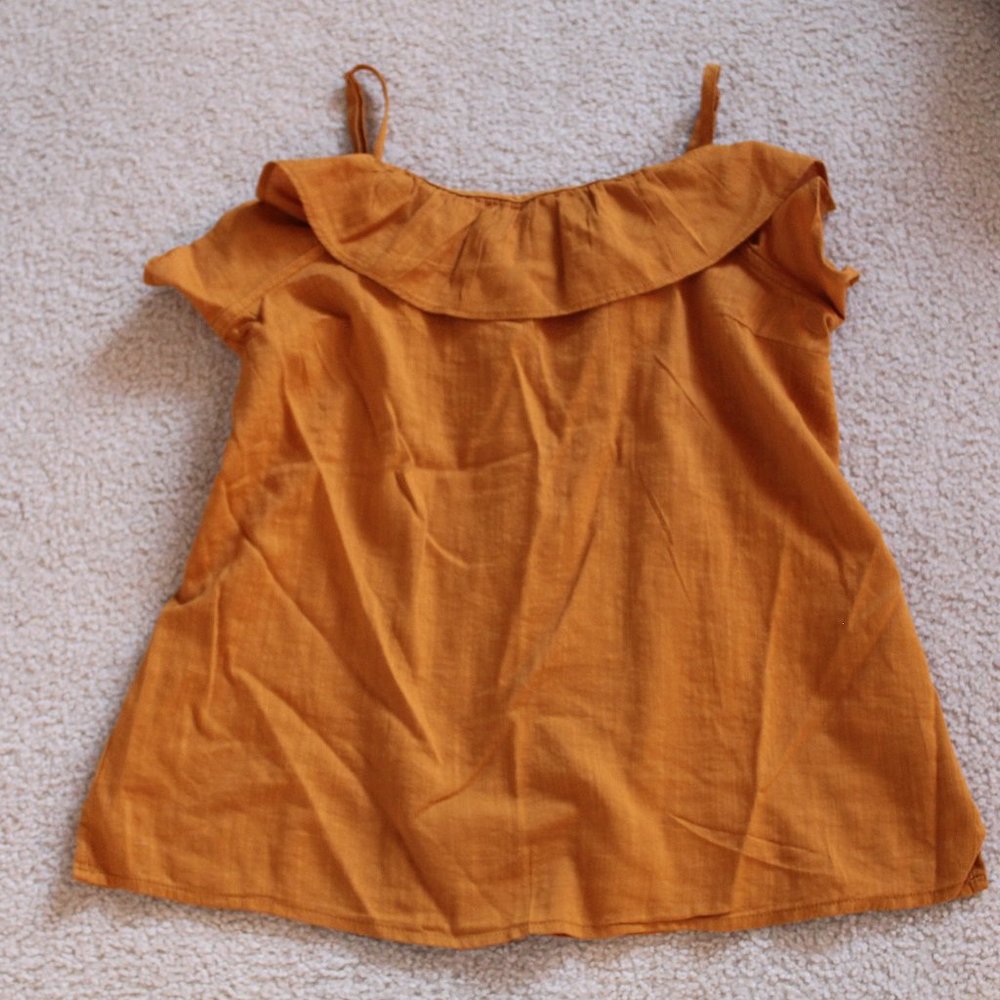 Juniors Mustard yellow tank top